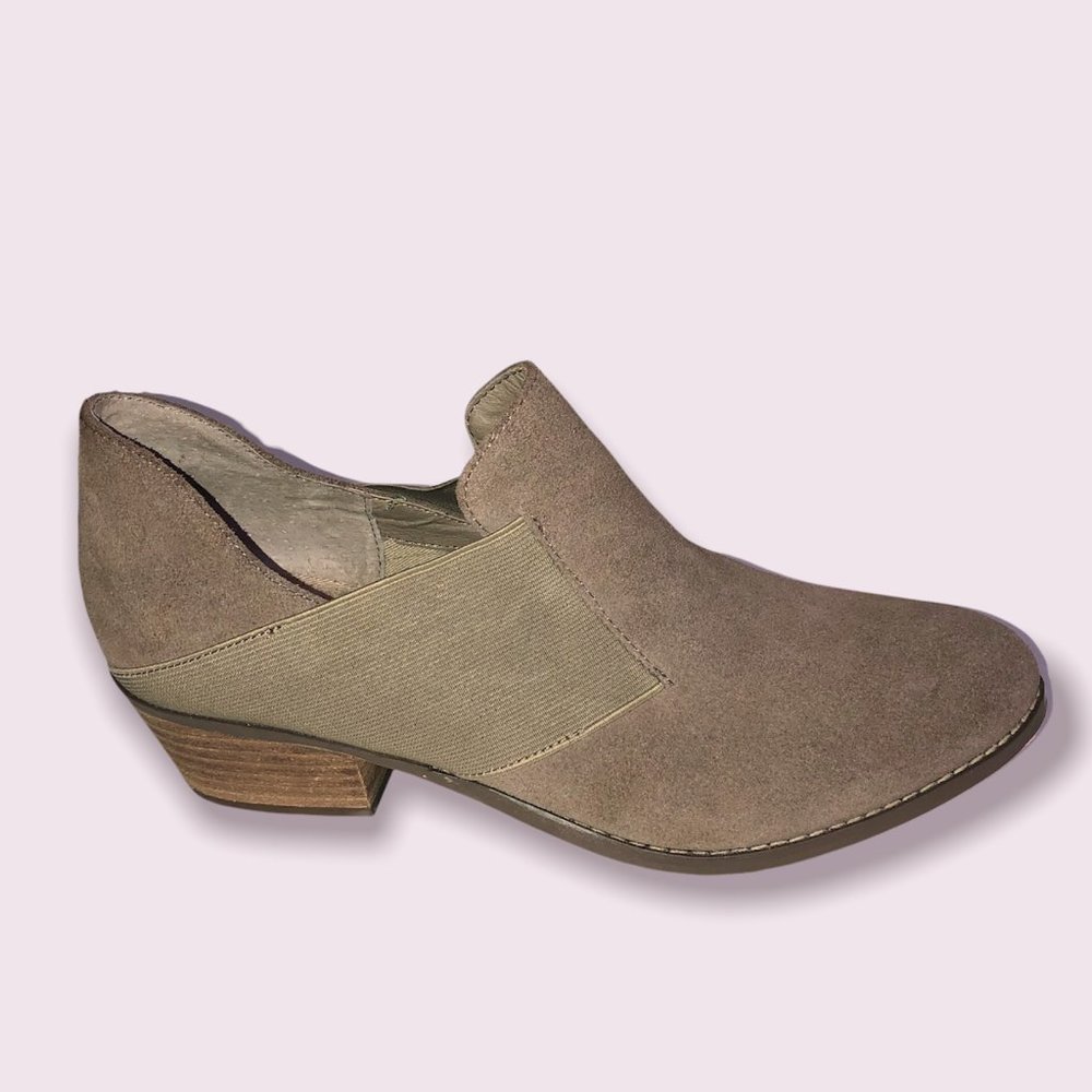 Yellow Box Suede Booties-Sz 9